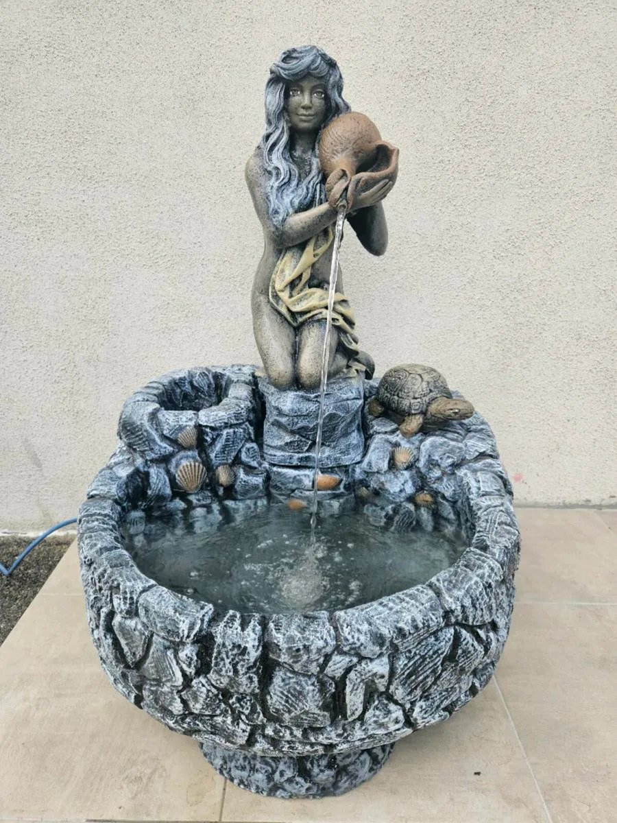 Hi Quality Concrete Garden Furniture - Image 3