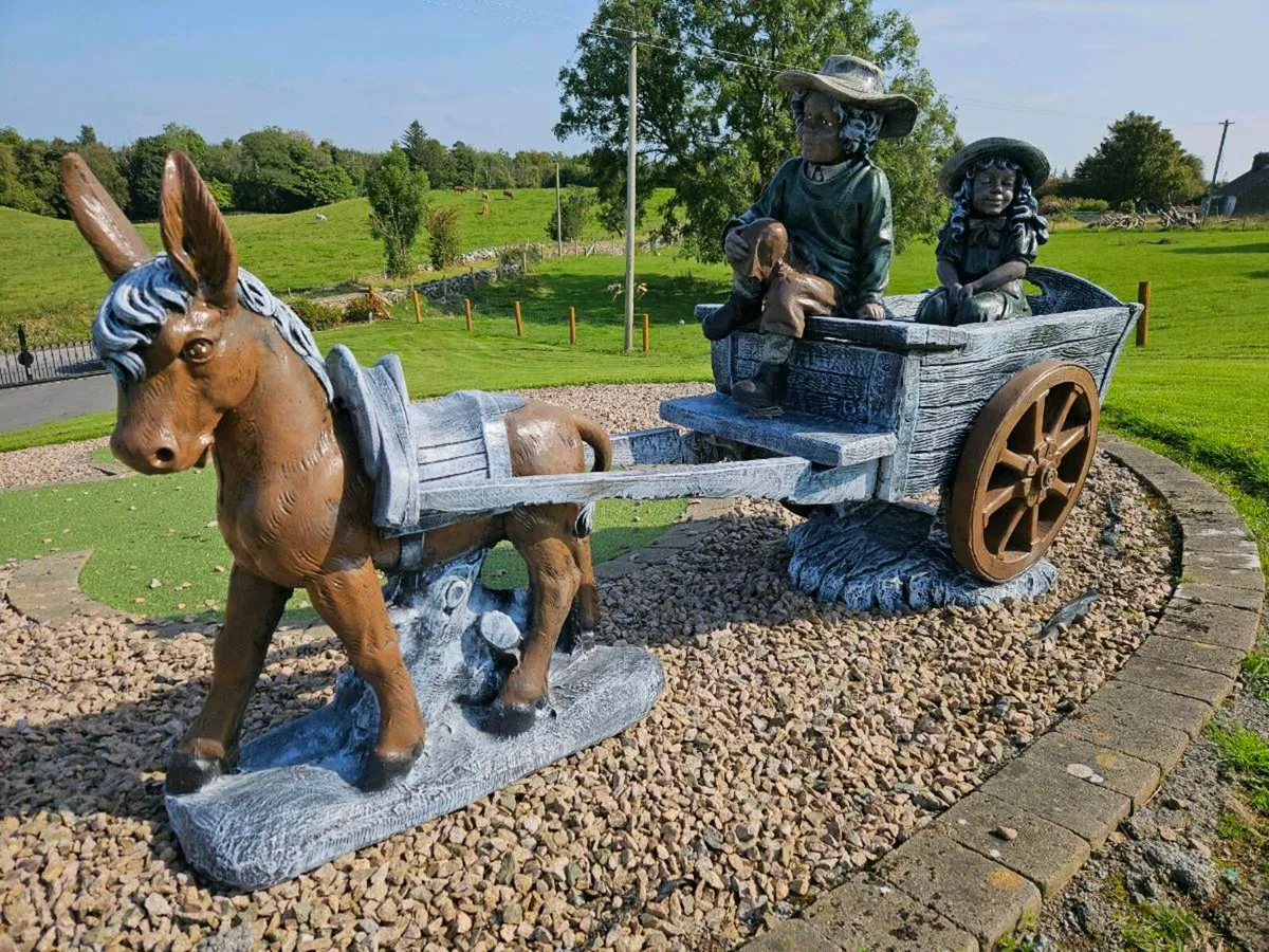 High Quality Concrete Garden Furniture - Image 1