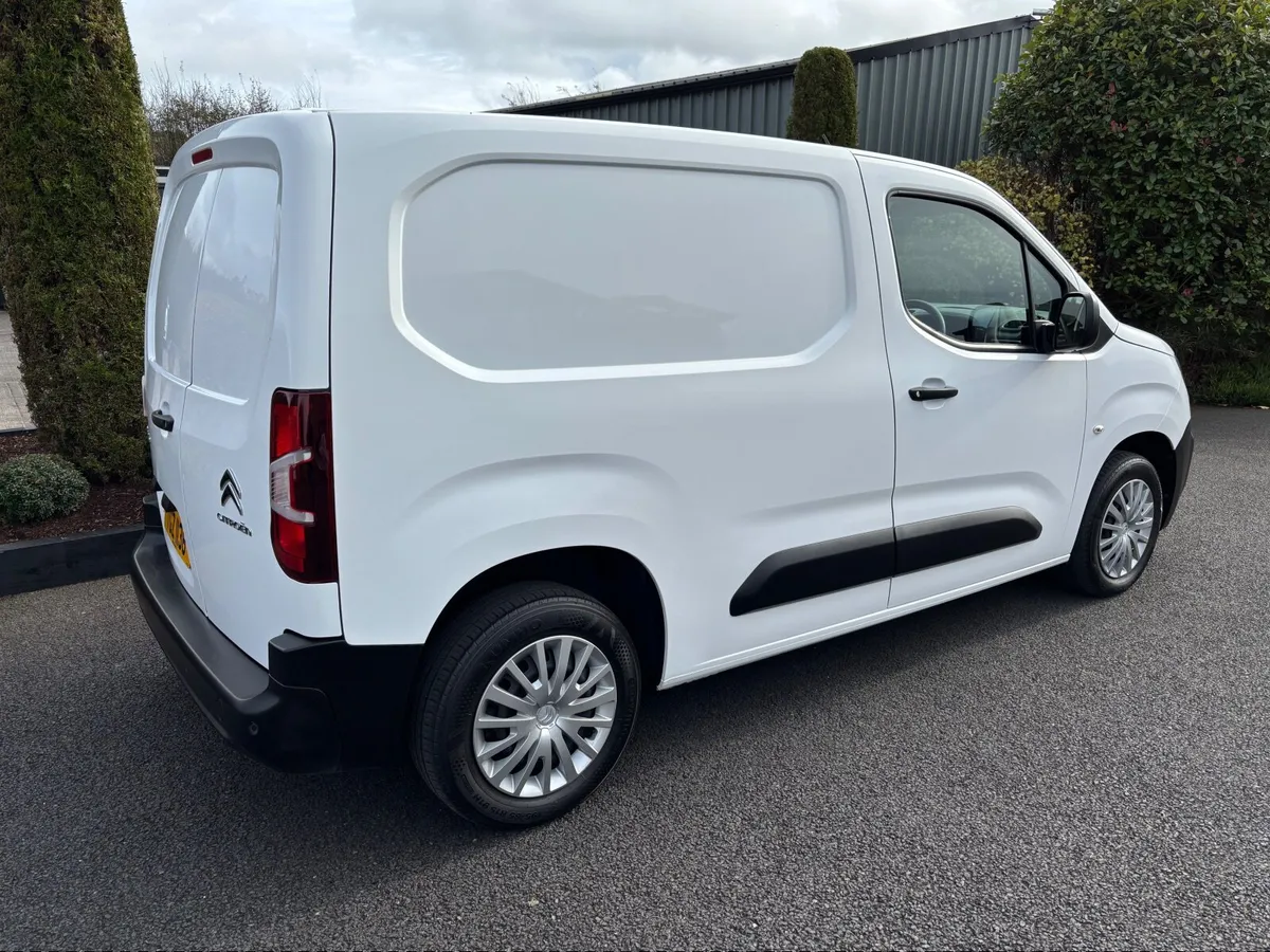 2021 Citroen Berlingo 1.5 BLUE HDI ENTERPRISE - Image 4