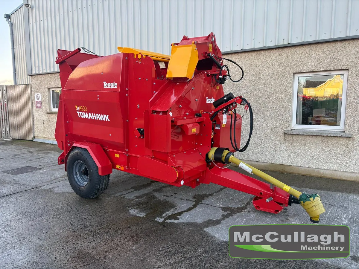 New Teagle Tomahawk 8500 Straw Chopper - Image 1
