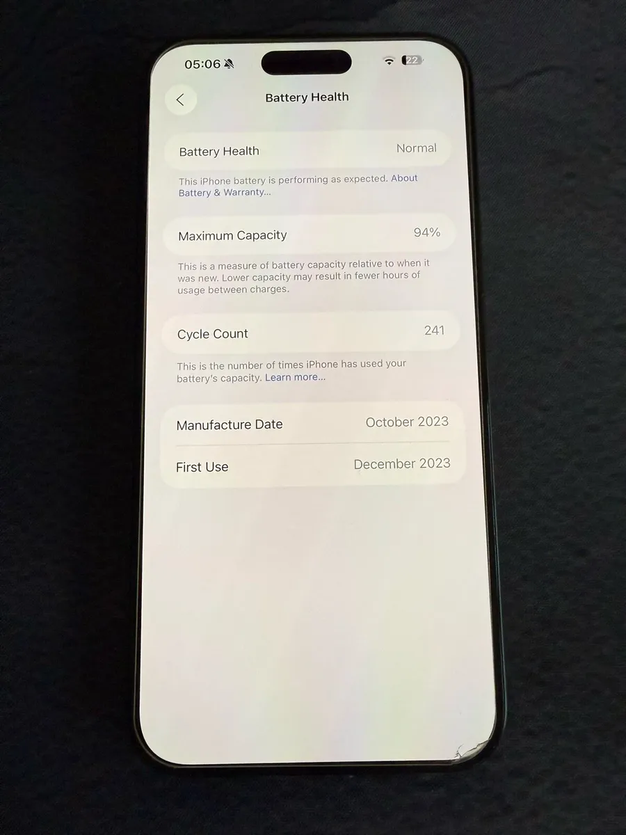 iPhone 15 Pro Max - Unlocked - 256GB - Image 4