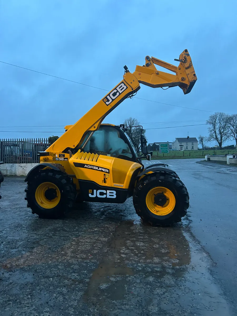 2019 JCB 538-60 Agri Super Telehandler - Image 3