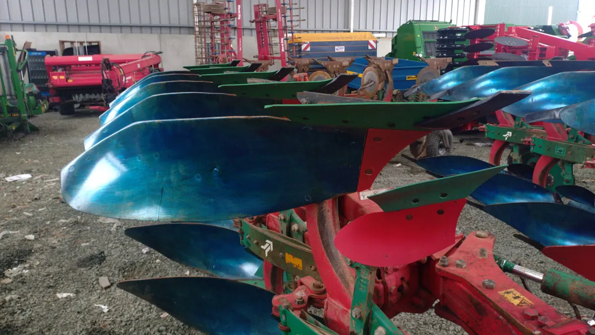 Kverneland Plough - Image 1