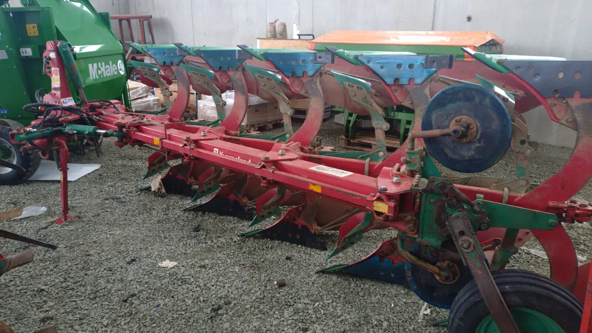 Kverneland Plough - Image 2