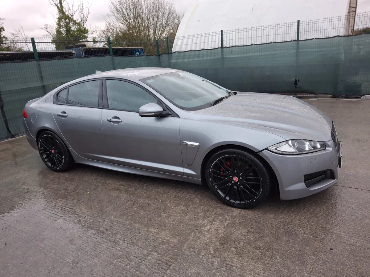2014 Jaguar XF  R-Sport  Automatic  200bhp - Image 1