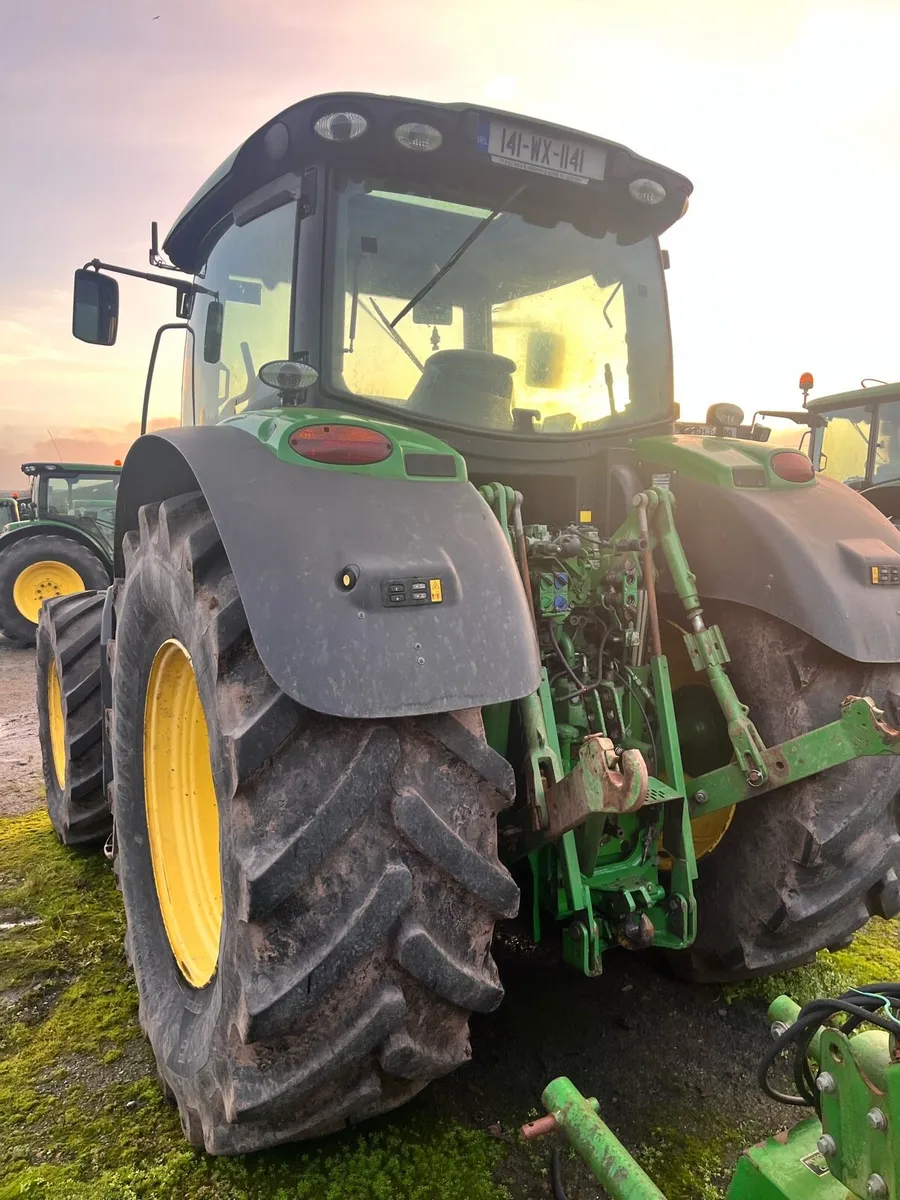 John Deere 6210R - Image 3
