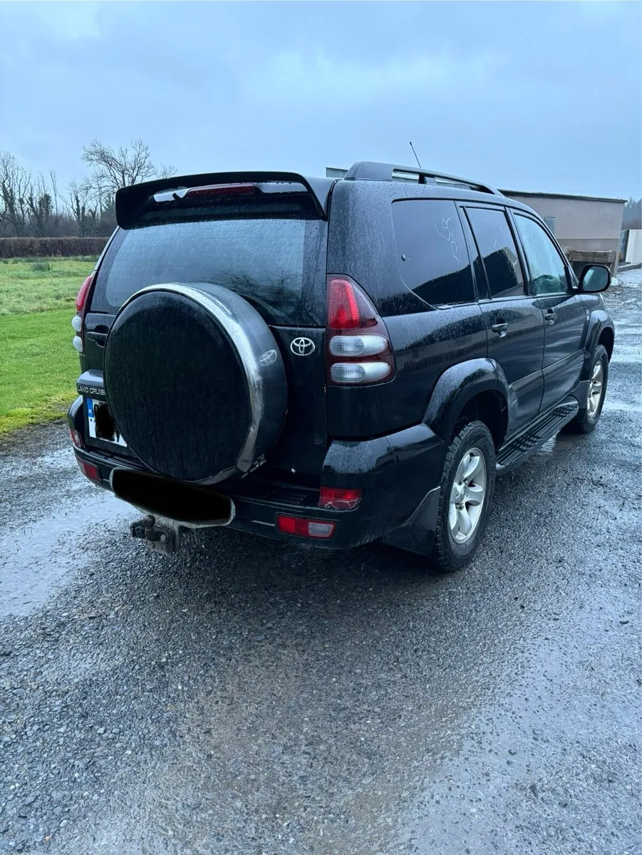 Toyota Land Cruiser 05 - Image 2