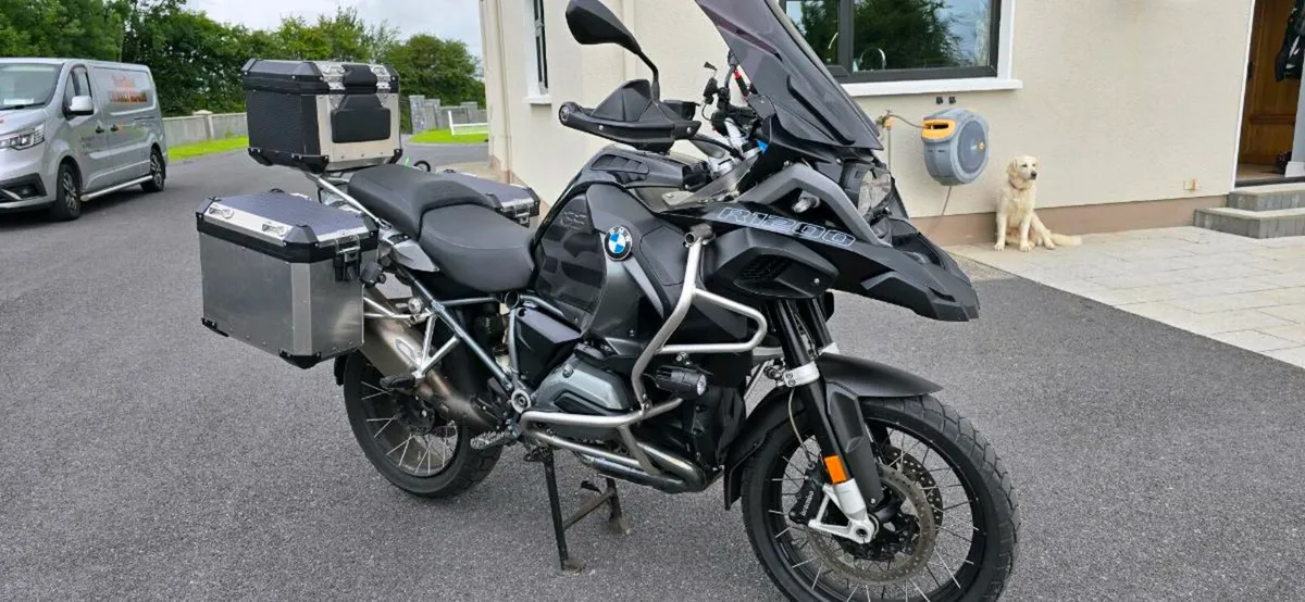 Bmw R1200 Adventure - Image 1