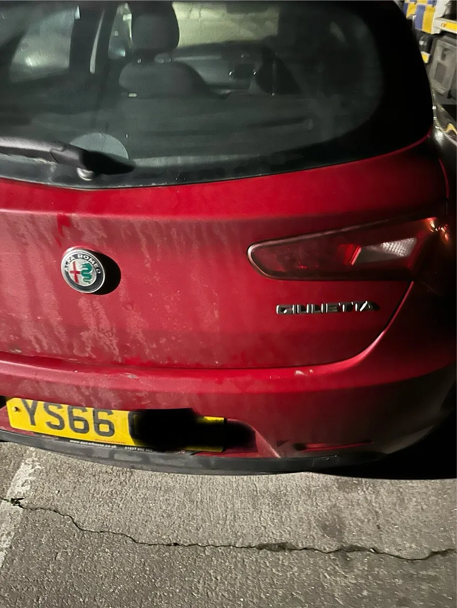 Alfa Giulietta petrol 1.4 Petrol NOT CRASHED - Image 2