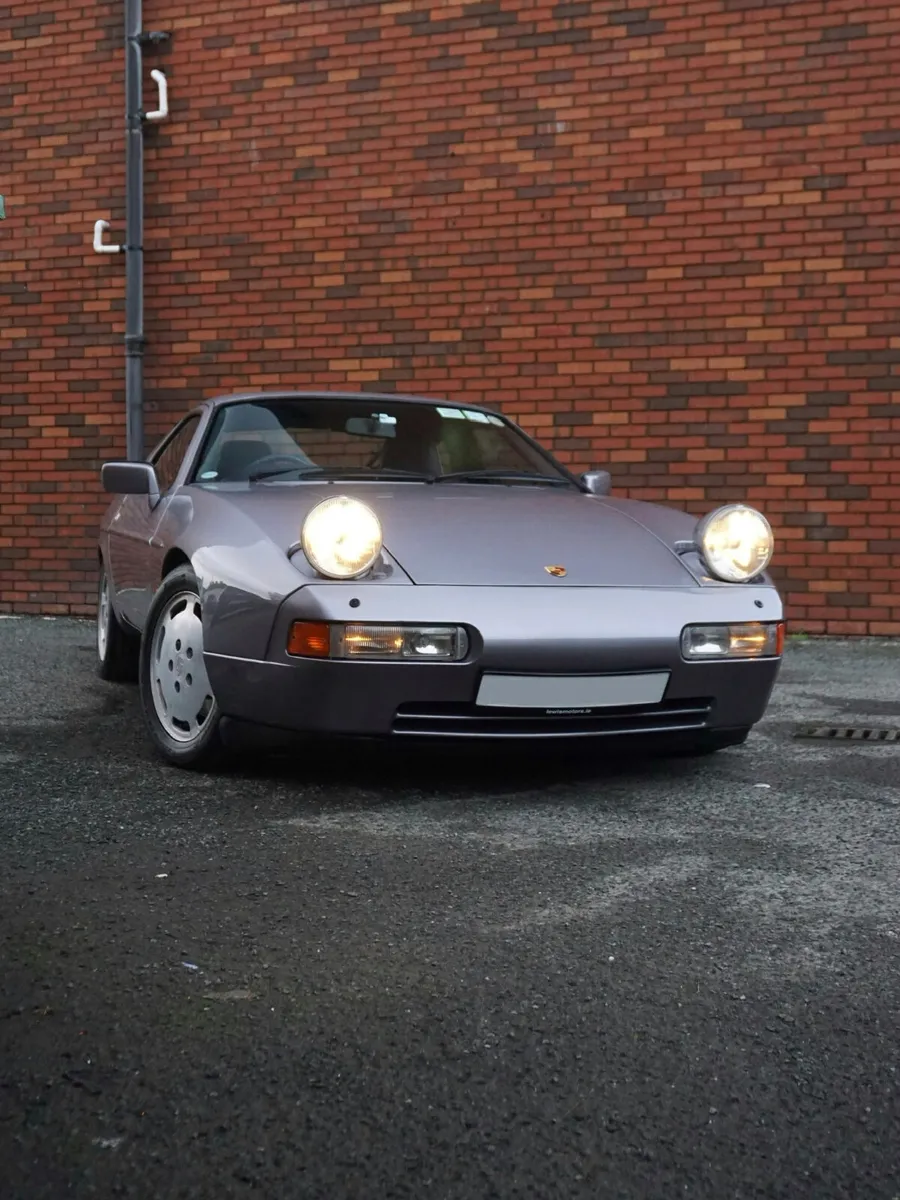 1987 Porsche 928 S4 *Manual* *50k Miles* - Image 3