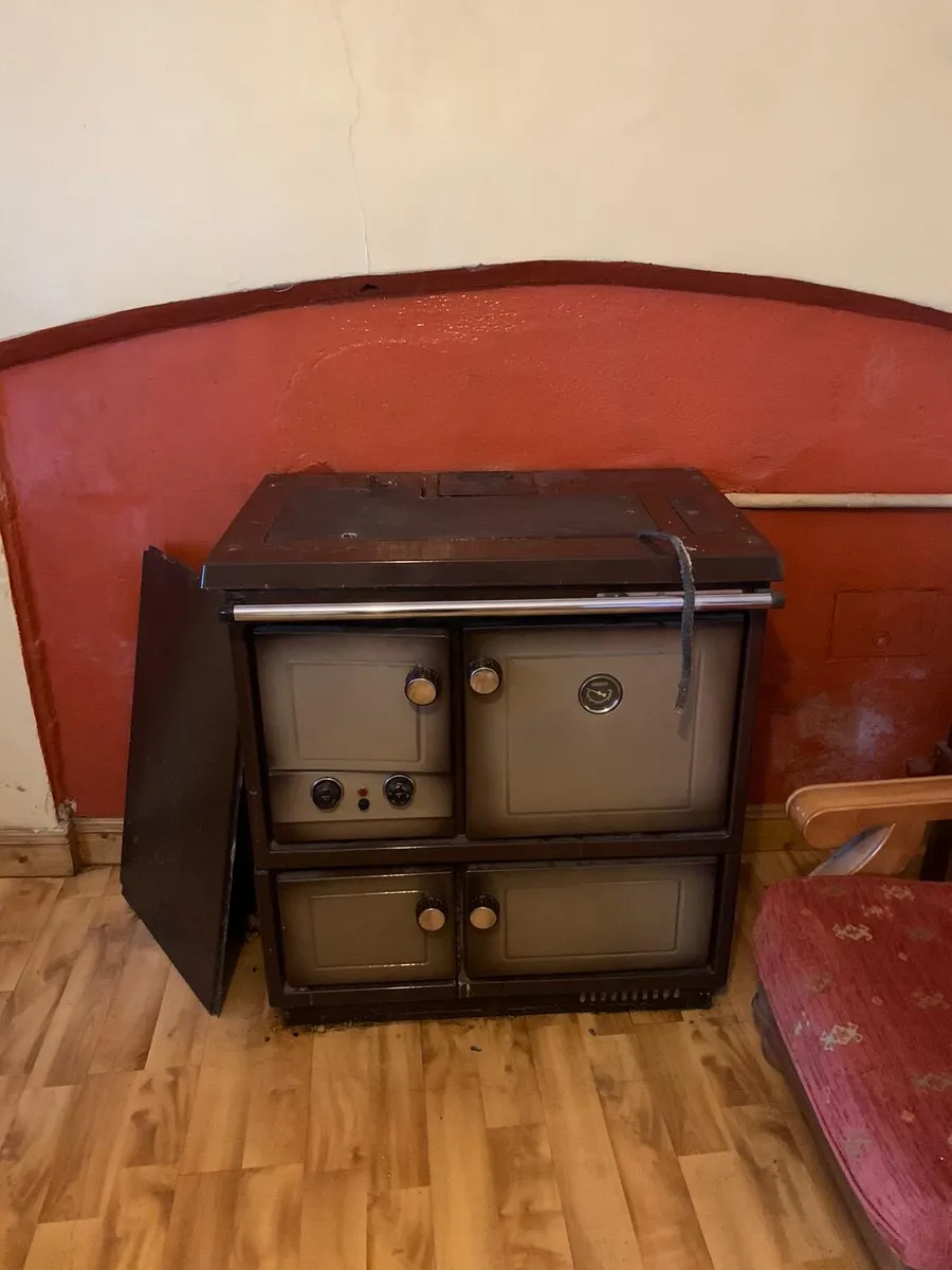 Kitchen appliances - Image 1