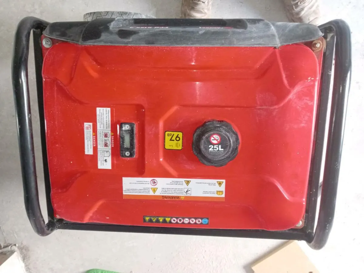 Petrol generator - Image 3