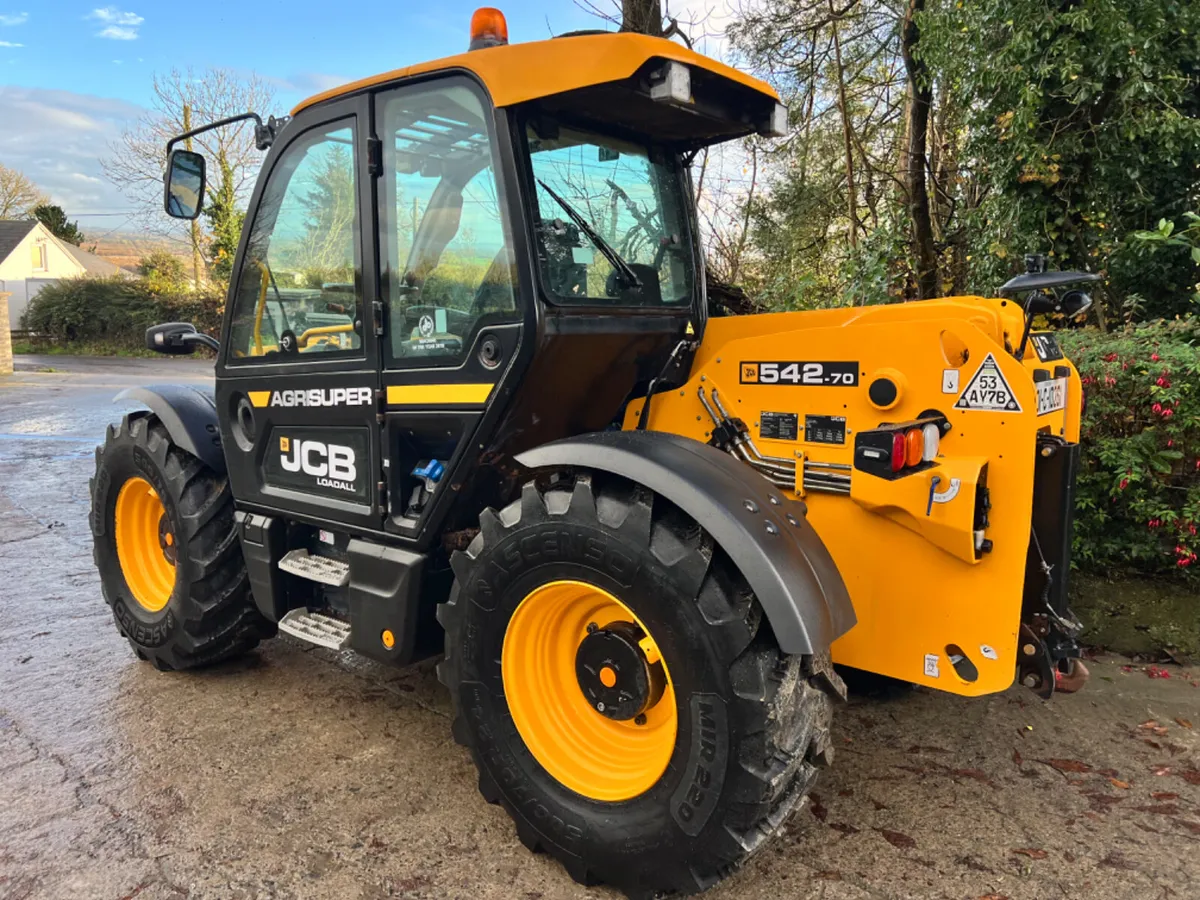 2020 JCB 542-70 Agri Super - Image 4