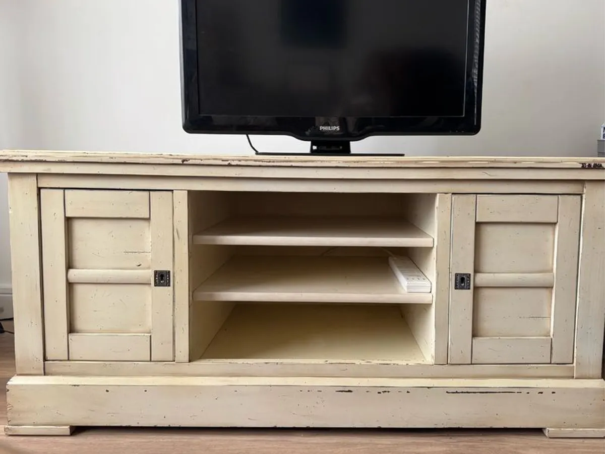 Vintage solid wood TV unit - Kilkenny - Image 1