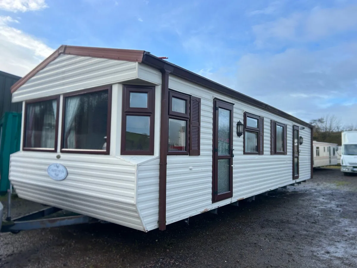 Willerby countrystyle 35x12x2 bed winter /of pack - Image 1