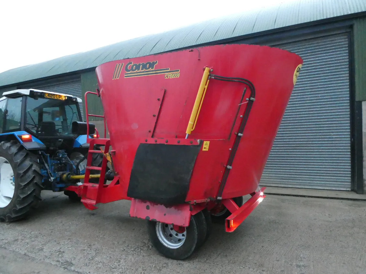 Conor 12m Tub Feeder - Image 1