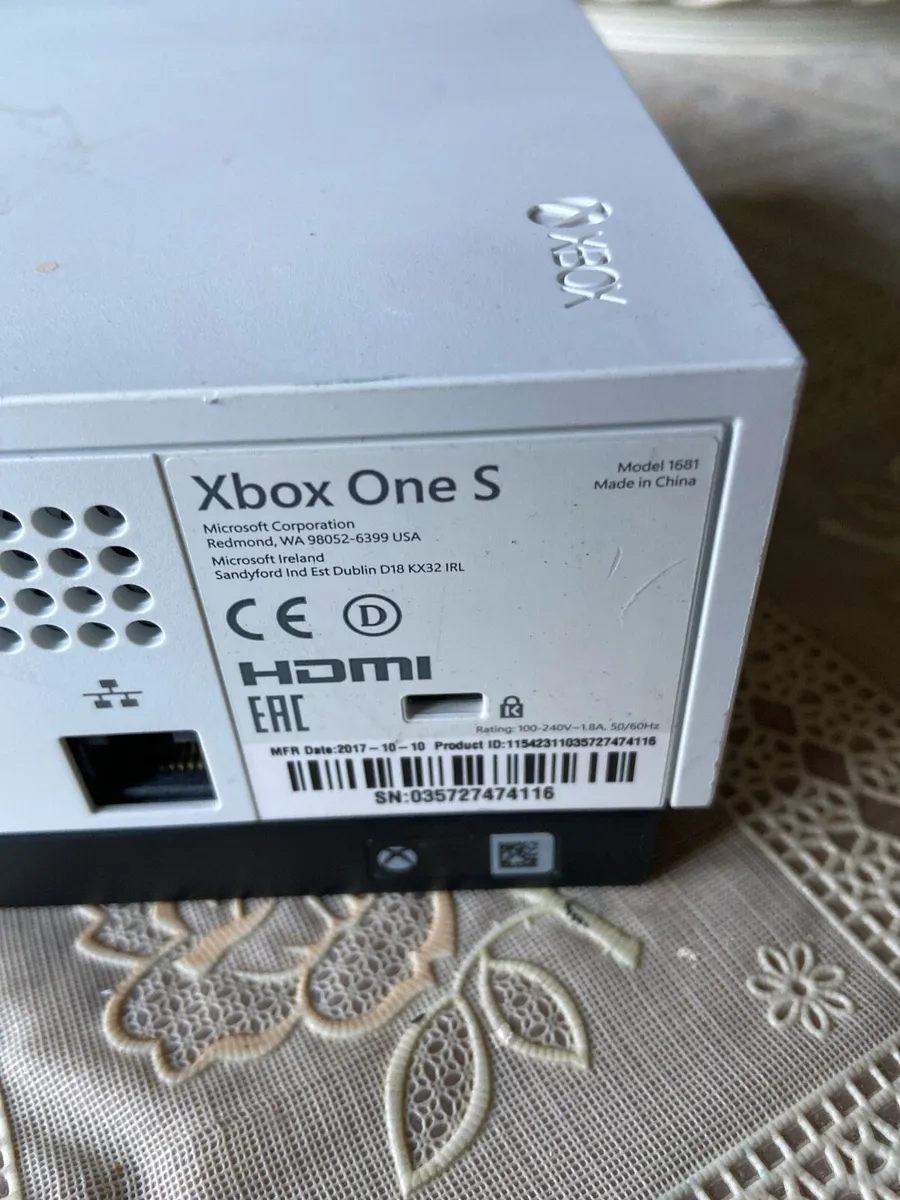 X Box.  One. S - Image 2