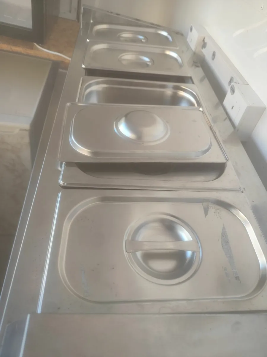 Countertop prep fridge - catering equipment - Image 3