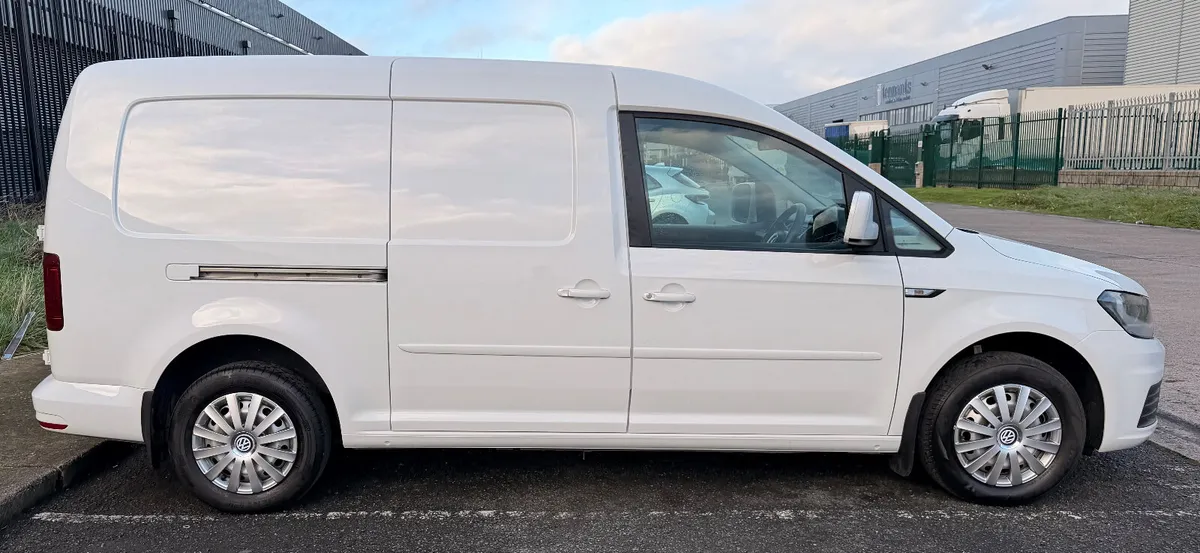 192 Volkswagen Caddy TINY KLM’s - Image 3