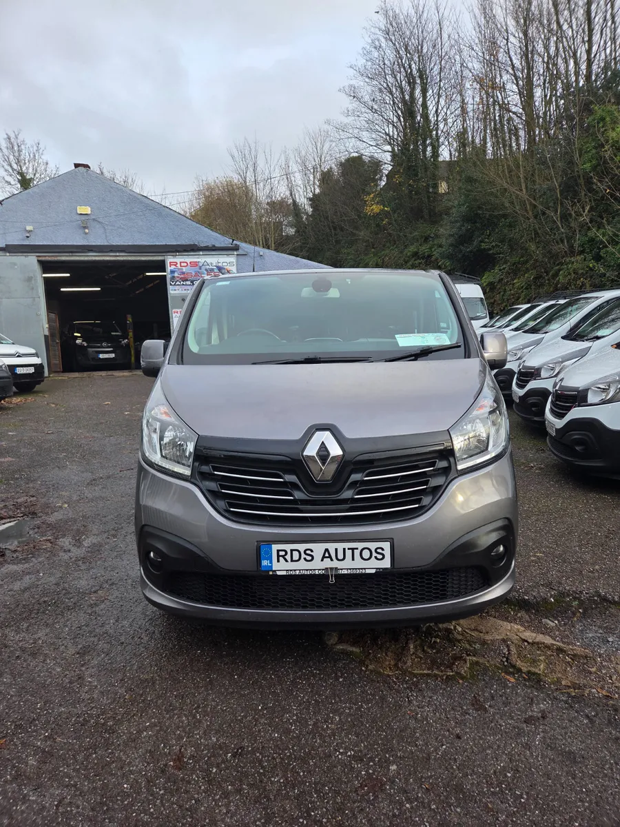 🔥16 TRAFFIC CREW CAB🔥 - Image 2