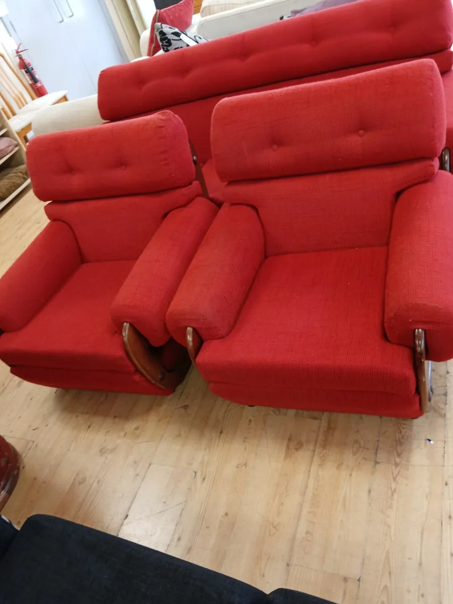 Complete 1970s G plan 3 piece suite - Image 1