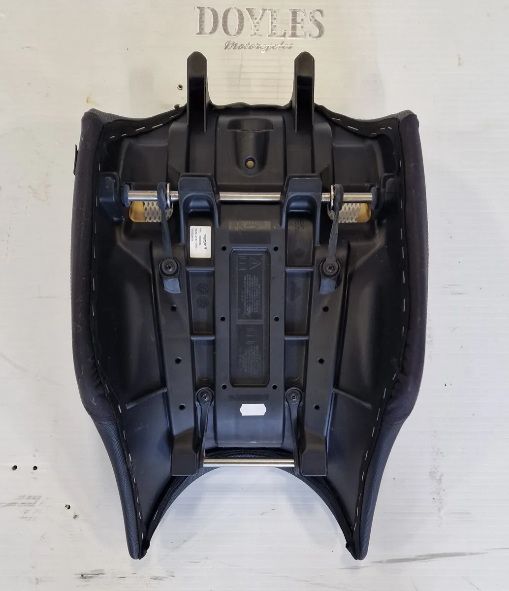 Triumph Explorer Lowered Seat - Image 3