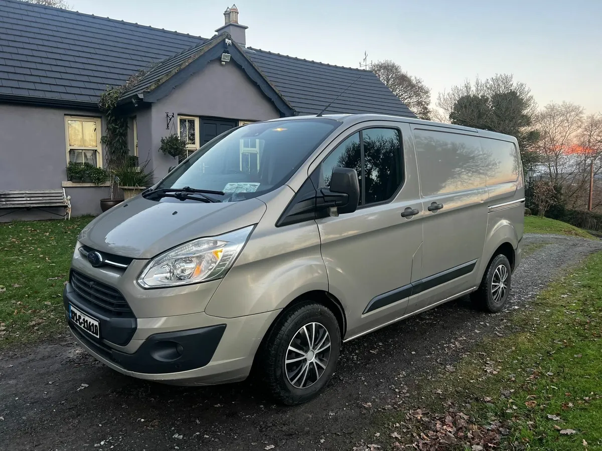 Ford Transit Custom SWB Van / Camper - Image 2