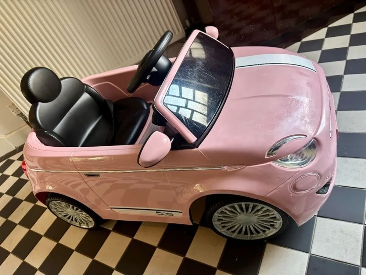 Child's Fiat 500e Car 7.2V Electric Ride On Car - Image 3