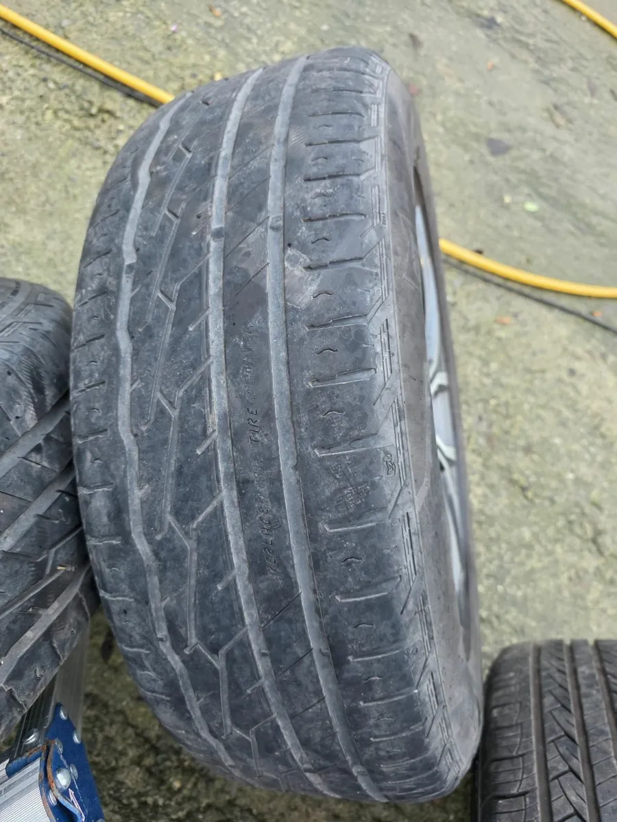 17"  Volkswagen Tiguan Alloy Rims x 4 - Image 2