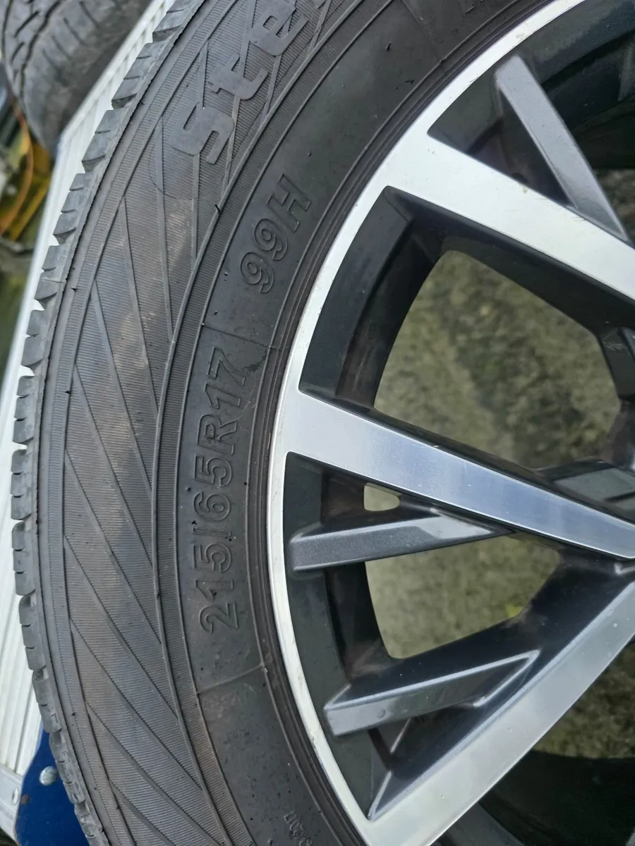 17"  Volkswagen Tiguan Alloy Rims x 4 - Image 3