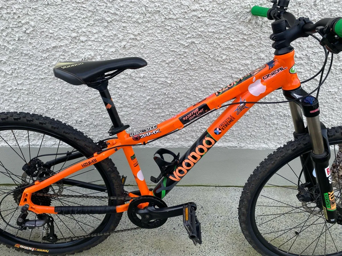 MTB Voodoo Nzumbi Junior mountain bike 26” wheels - Image 1