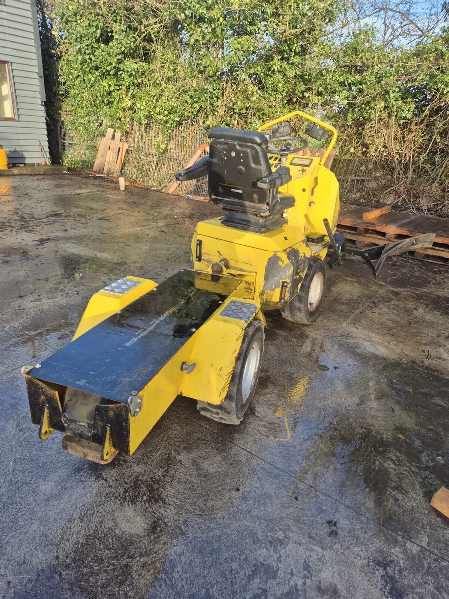 Twinca artic steer yard scraper - Image 4