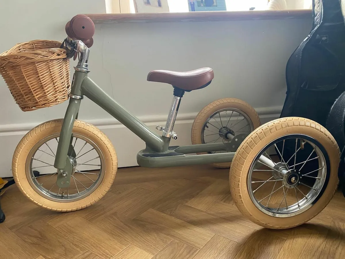 kids trike - vintage green - Image 1
