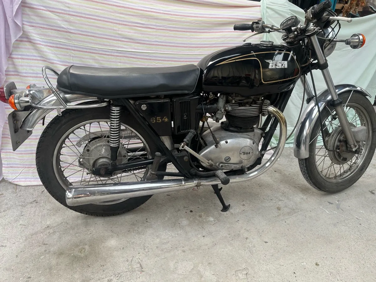 BSA A65 - Image 1