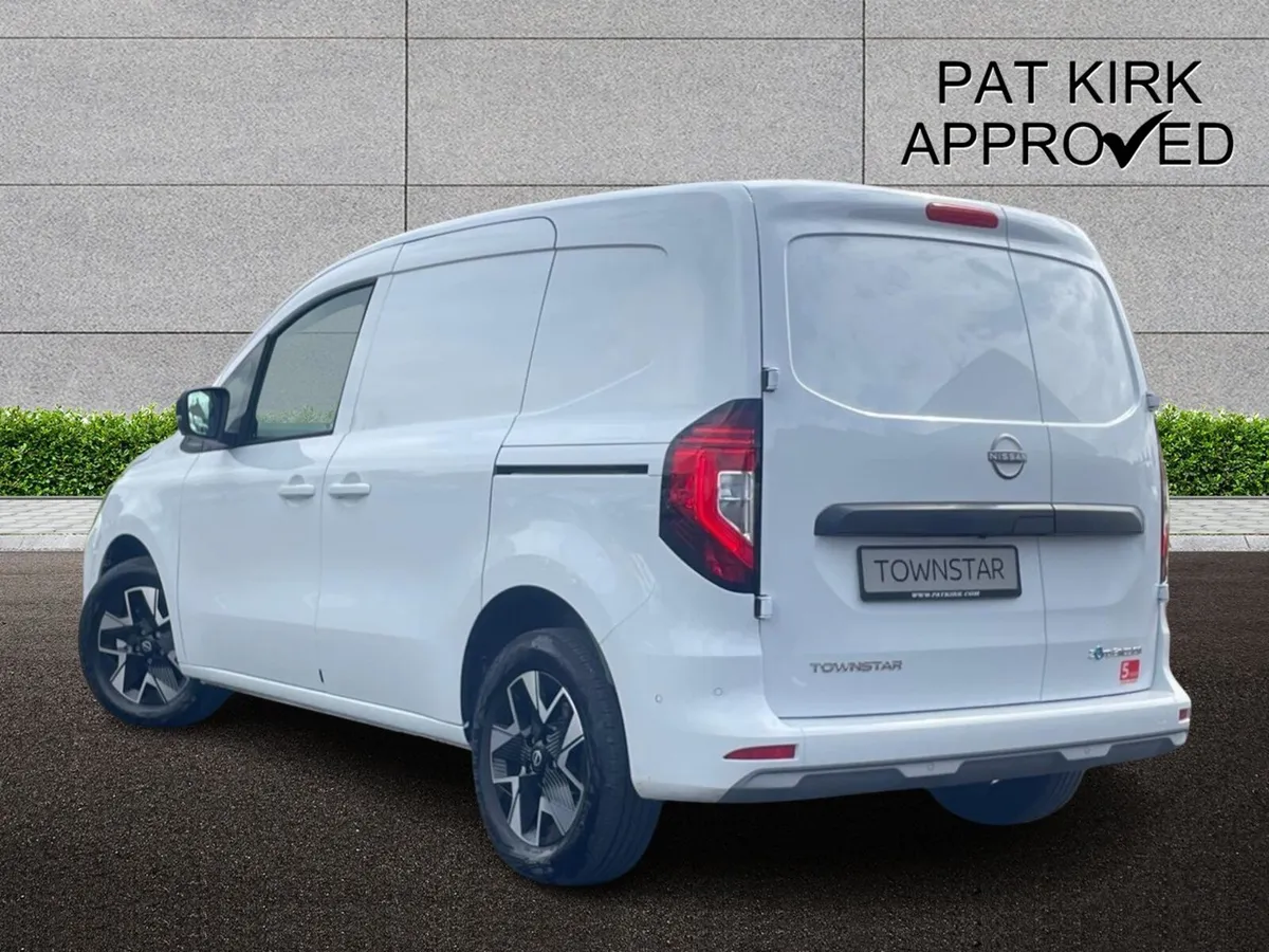 Nissan Townstar TEKNA PLUS L1 - Image 2