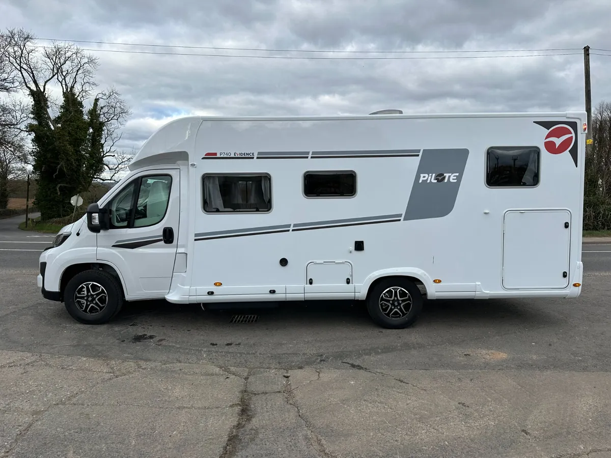 New Pilote P740 FGJ ***Special Offer*** - Image 2