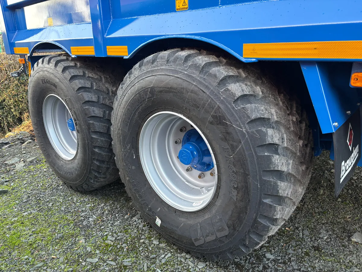 Broughan 16 Tonne Dump Trailer New Holland Blue - Image 3