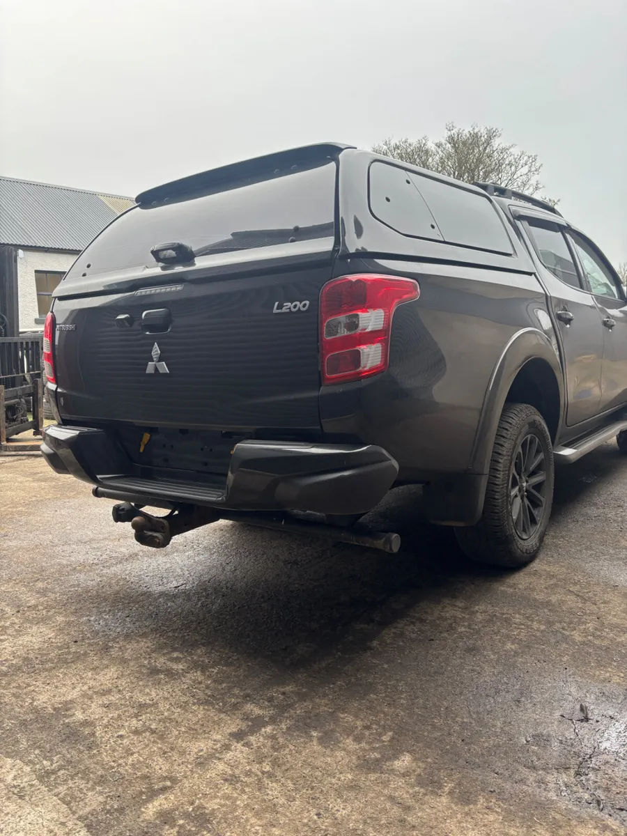 2019 Mitsubishi L200 for Breaking - Image 3