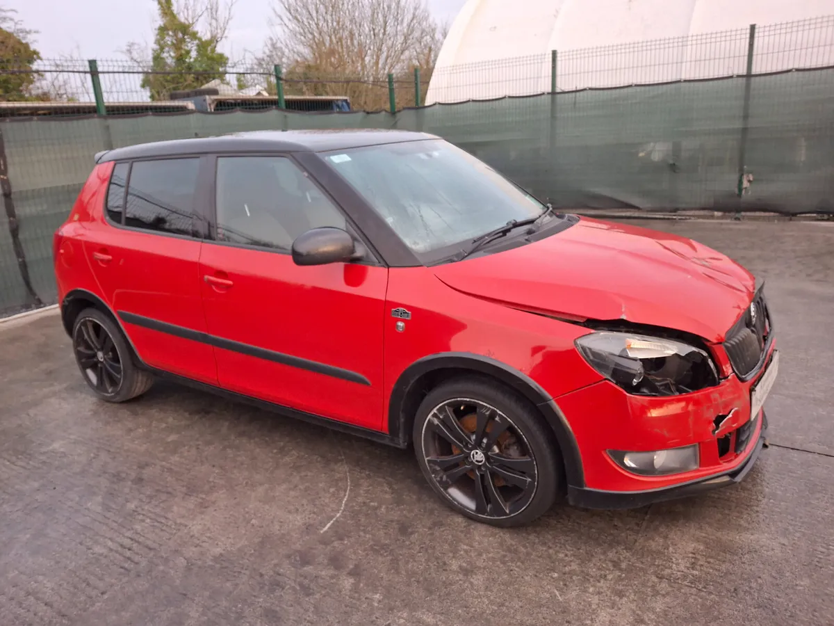 2014 Skoda Fabia  1.2 TSI - Image 2