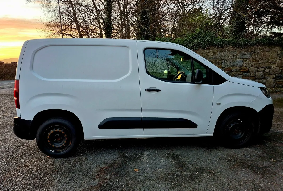 Citroen Berlingo 2020 - Image 4