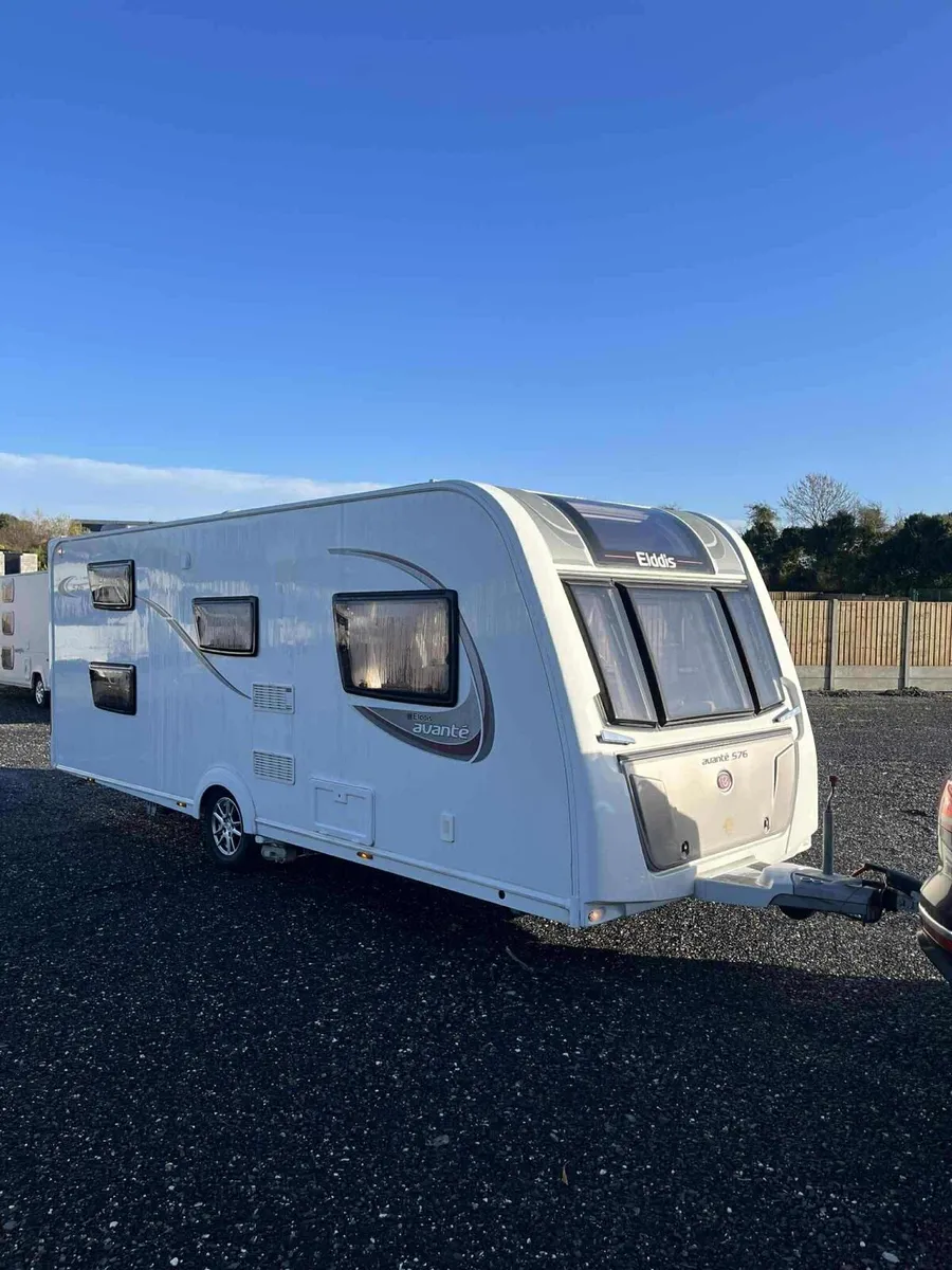 2016 Elddis Avante 6 Berth Caravan - Image 4