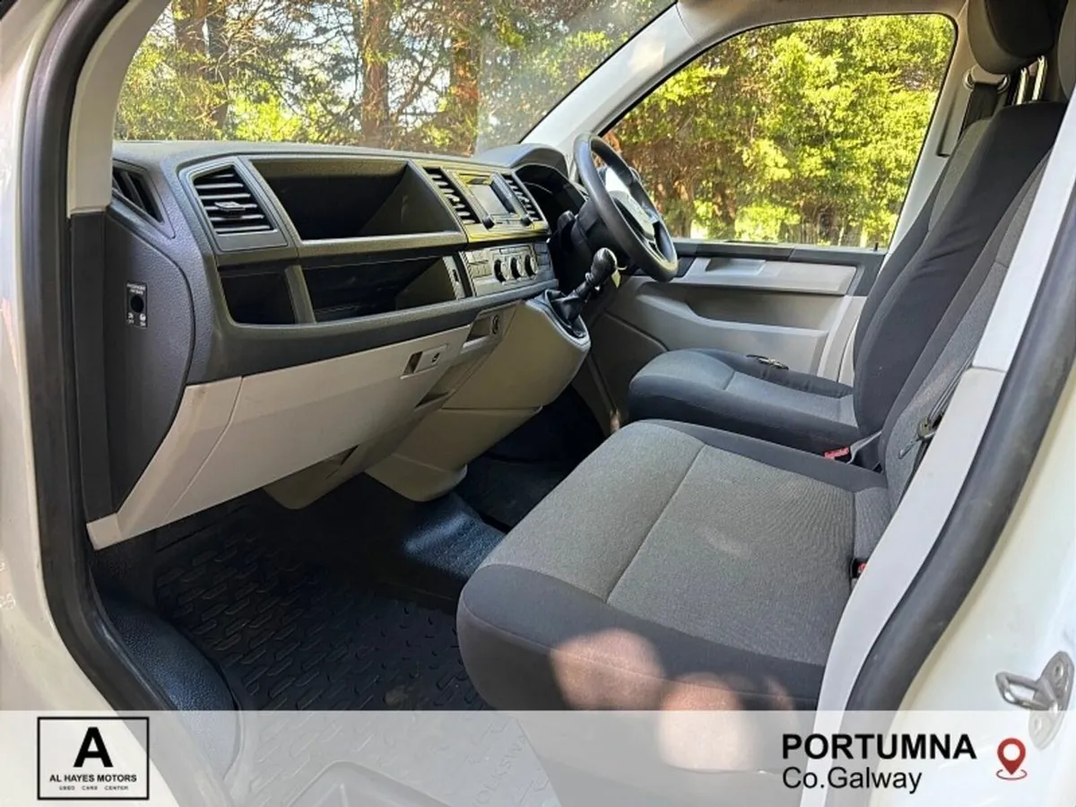 Volkswagen Transporter LWB 2.0TDI 102BHP *PRICE + - Image 2
