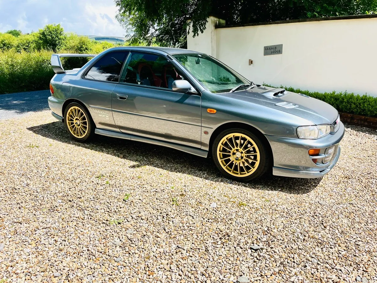 Stunning Impreza type R 🔥 low kilometers 🔥 - Image 2