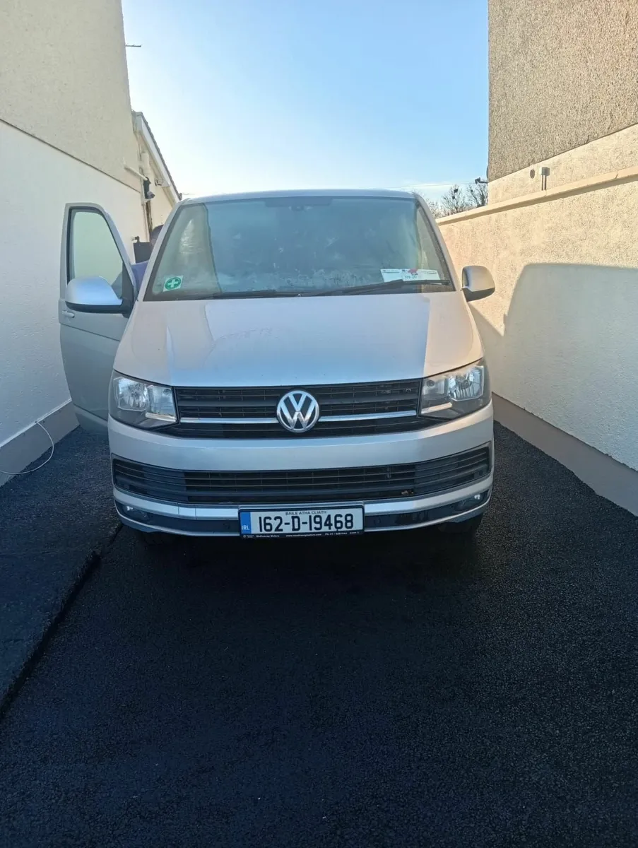 Volkswagen Transporter 2016 - Image 1