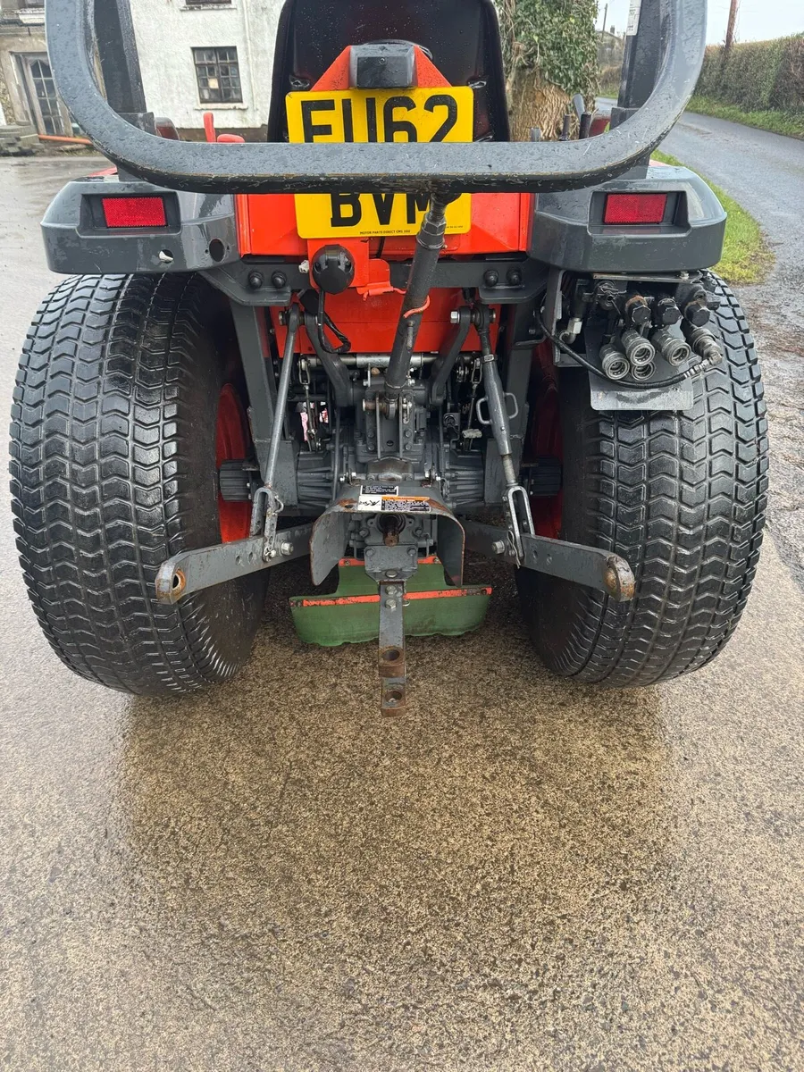 Kubota Compact Tractor with Mid Mower - Image 3