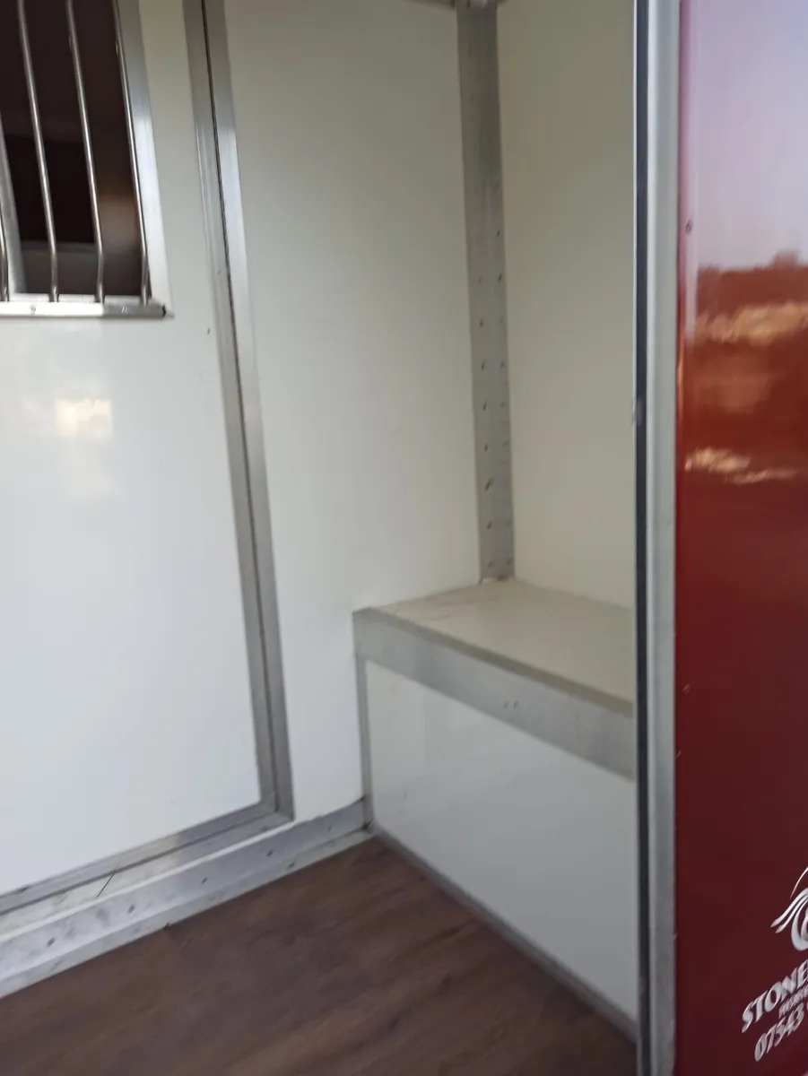 2 box Horse truck 3.5t Citroen Relay 2014 - Image 4