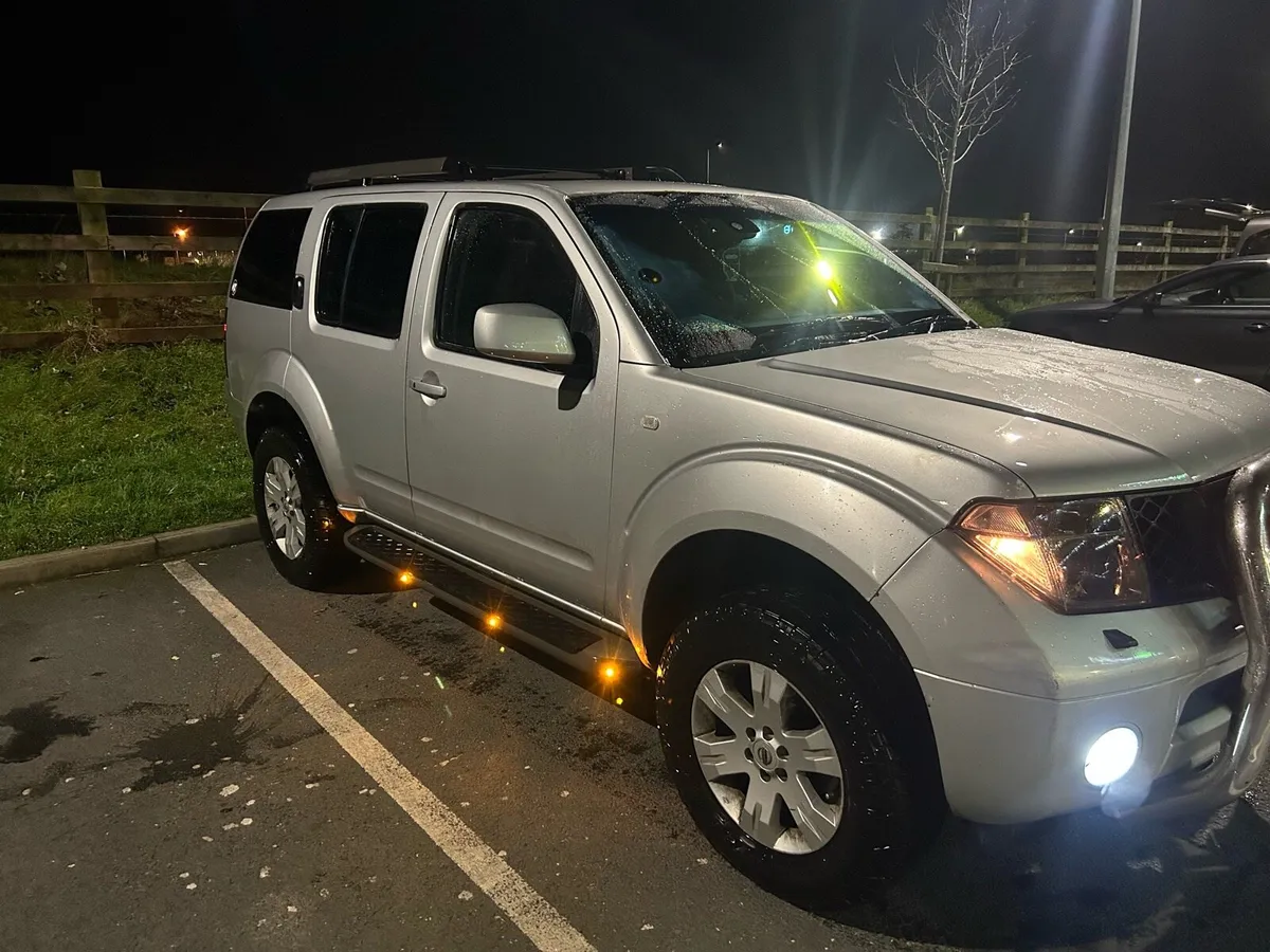 Nissan pathfinder 2.5tdi commercial 5 seats - Image 3