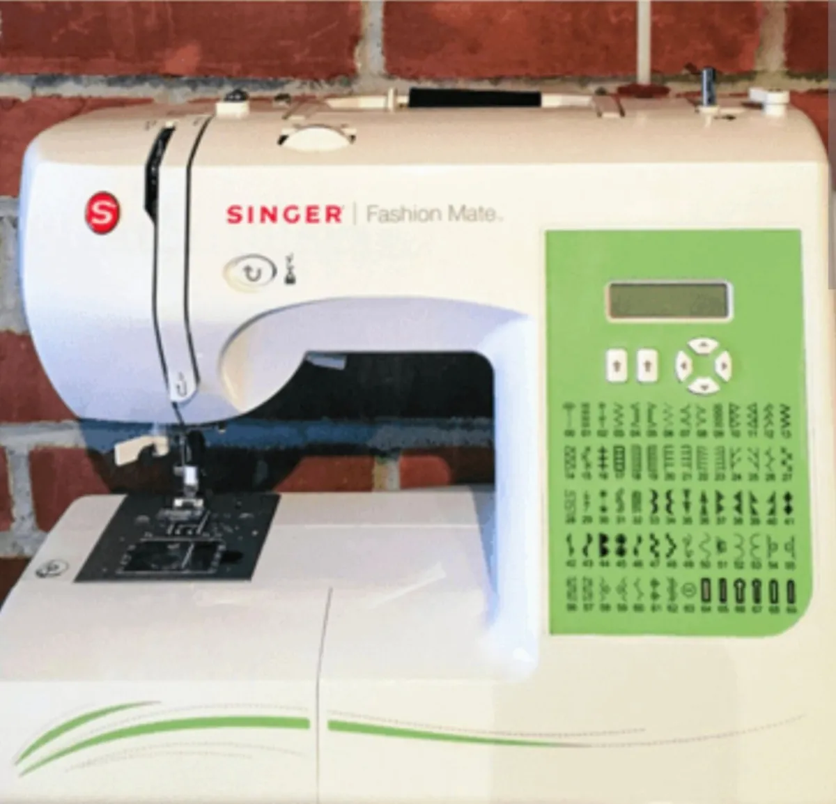 Sewing Machines - Image 2