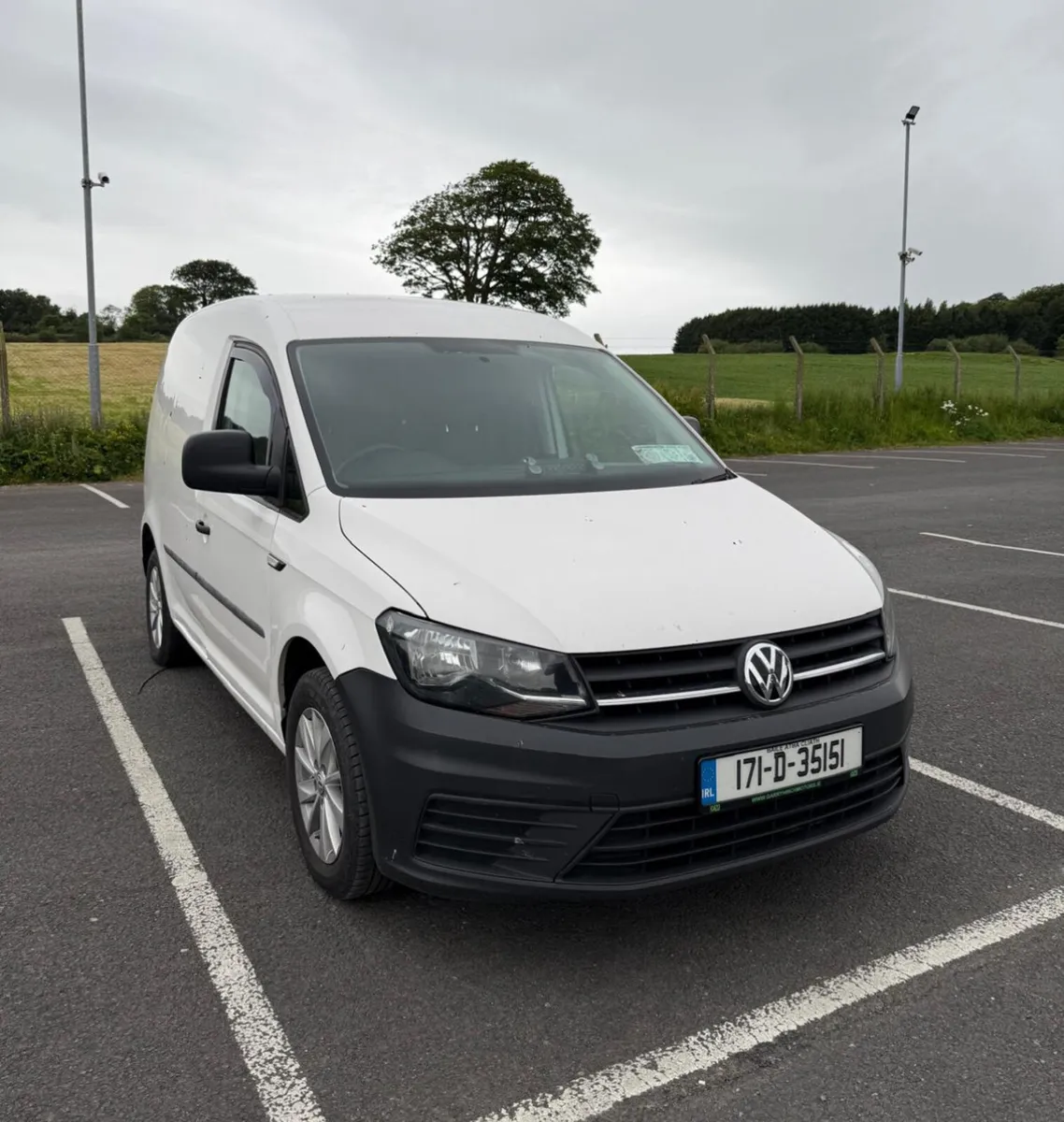 VW Caddy 2017 2.0ltr No VAT - Image 1