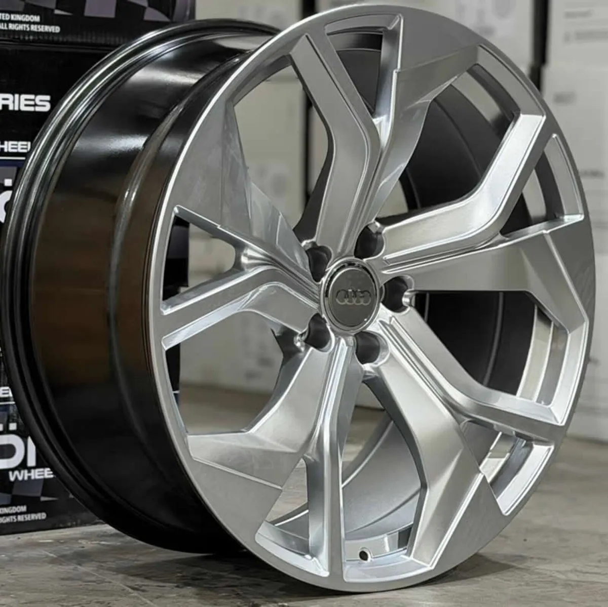 21" RSQ8 Style Wheels & Tyres For Audi A6 A7 - Image 3